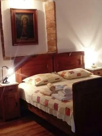 I Sobe Cule Pensiune